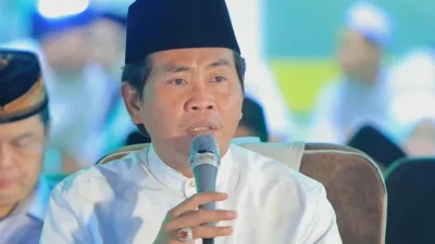 Abah Anza Mengaku Lupa Nama Gubernur Jateng, Ini Sebabnya