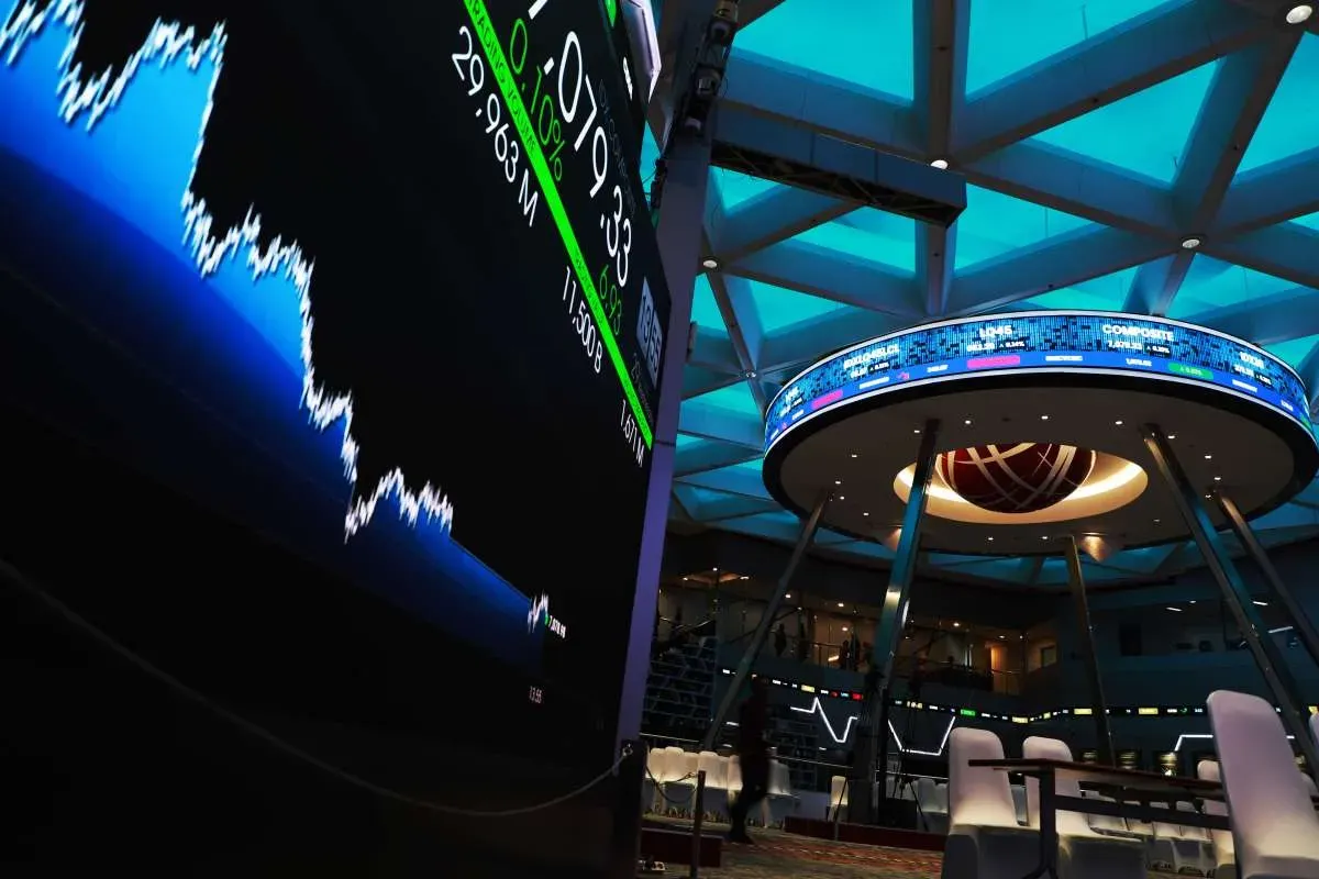 Daftar Saham PER Terendah & Tertinggi LQ45 (7 September 2026): PTBA dan BUMI Disorot