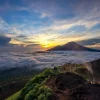 Gunung Semeru Erupsi 4 Kali dalam Semalam, Kolom Abu Capai 1.000 Meter