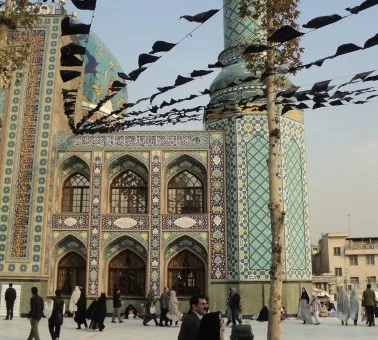Iran Jual Kapal Sitaan Milik AS dan Israel, Hasilnya untuk Korban Perang