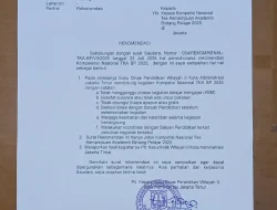 Natalius Pigai Bela Prabowo soal Ucapan Pakar Goblok, Salahkan Mahfud MD: Dia Pemain Media Sosial