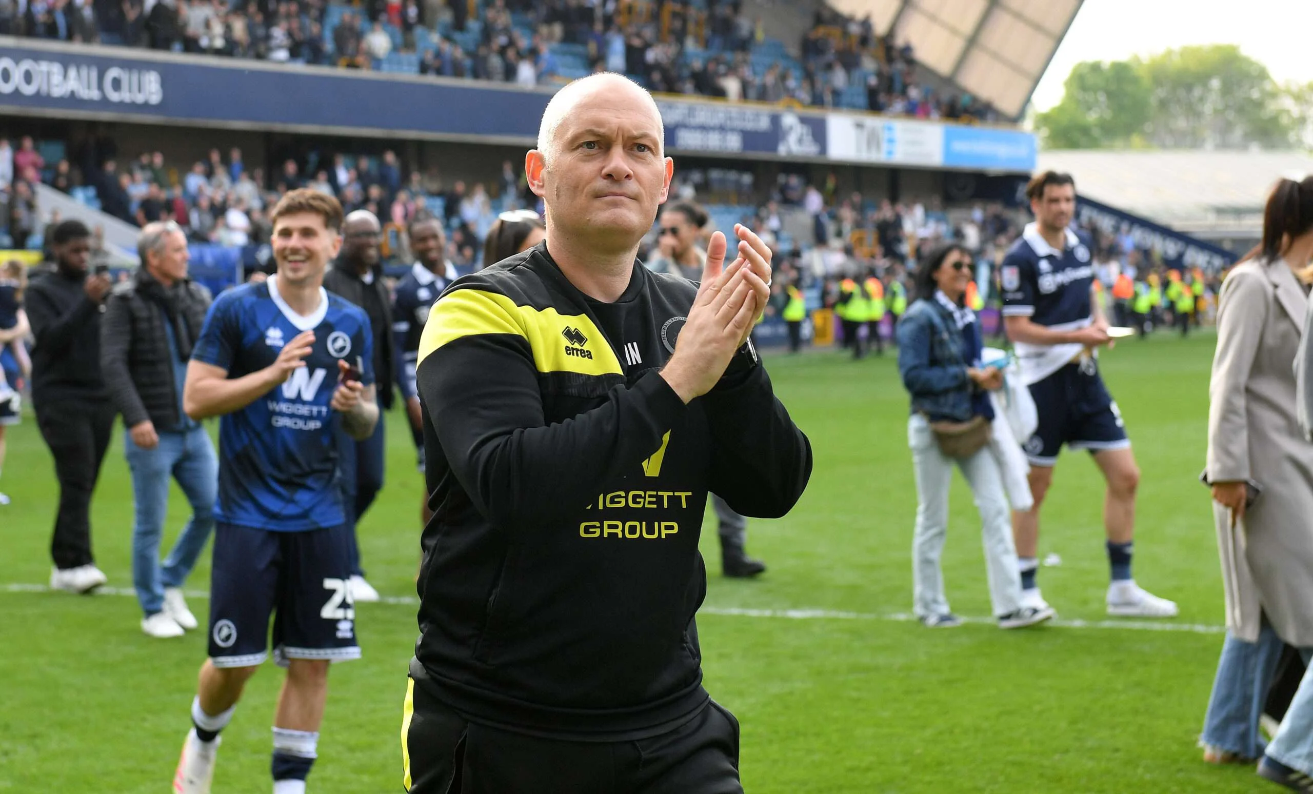 Alex Neil Sebut Performa Millwall Lawan Lincoln "Terburuk", Meski Selamat dari Kekalahan
