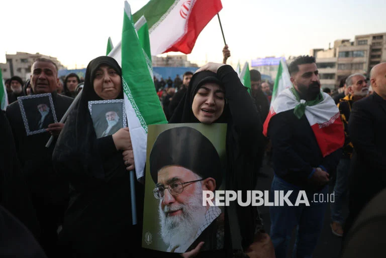 Analis: Tehran Summit Terjadi karena Iran Ogah Gabung Pakta Mekkah