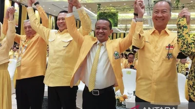 Bahlil Sebut Ketum Golkar Jadi Wapres, Ingatkan JK Baru Jabat Ketum Usai Jadi Wapres
