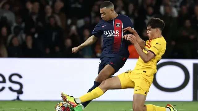 Barcelona Krisis Bek Jelang Hadapi PSG, Pau Cubarsí Jadi Tumpuan di Lini Belakang