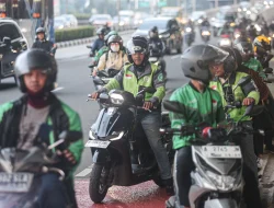 Beda Respons Gojek, Grab, InDrive, dan Pengemudi pada Perpres Ojol 8%