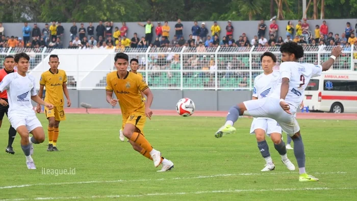 Bhayangkara FC Ditahan Imbang PSM Makassar 1-1 di Kandang, Spasojevic Selamatkan Satu Poin