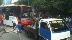 Bus Neo Trans Terguling di Jalan Gatot Subroto Mamuju, 21 Orang Luka