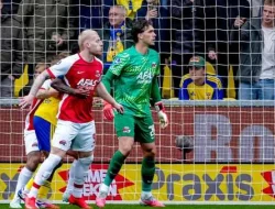 Cambuur vs AZ Berakhir 2-2, Meerdink Selamatkan Satu Poin lewat Penalti Kontroversial