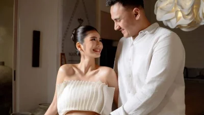 Debi Sagita Melahirkan Anak Pertama Laki-Laki, Diberi Nama Gavin Ellis Suryonegoro