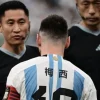 Dibu Martínez Beri Dedikasi Menyentuh untuk Messi dan Otamendi Usai Laga Terakhir di Timnas Argentina