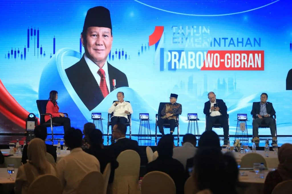 Dua Tahun Prabowo-Gibran, Ekonomi Tumbuh 5,61 Persen tapi Rupiah Terus Melemah