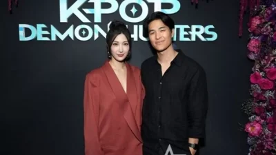 Ejae Menikah dengan Samuel Kim, Tampil Memukau dalam Enam Busana Pengantin
