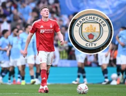 Elliot Anderson Sebut Cemoohan Suporter Liverpool Justru Bikin Man City Makin Solid