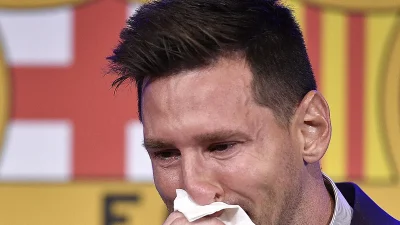 Enzo Fernández Menangis Terbawa Emosi saat Messi Berpidato di Laga Perpisahan