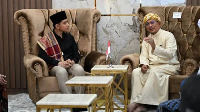 Gibran Silaturahmi ke Kiai Pasuruan, Minta Doakan Prabowo Diberi Kekuatan