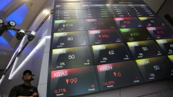 IHSG Turun 1,22% dan Aksi Crossing Jumbo di Saham Grup Bakrie, Sinyal Apa bagi Investor Ritel?
