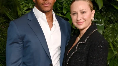 Jennifer Meyer Ungkap Kebahagiaan Saat Tobey Maguire Pimpin Pernikahannya dengan Geoffrey Ogunlesi