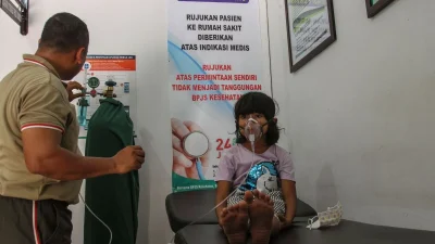 Kemenkes Bantah Menkes Sesak Napas, Sebut Pakai Oksigen untuk Edukasi Warga Terdampak Karhutla