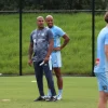 Kisnorbo Bungkam soal Masa Depan Tisserand di Klub Liga Australia Sydney FC