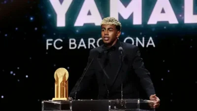 Lamine Yamal Rebut Trofeul Kopa Ketiga, Dedikasikan untuk Pau Cubarsí
