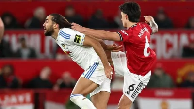 Man United Kebobolan 53 Detik dan Kalah, Lisandro Martinez Semprot Bos Setan Merah