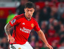 Manchester United Incar Bek Baru, Lisandro Martinez Berpotensi Dilepas