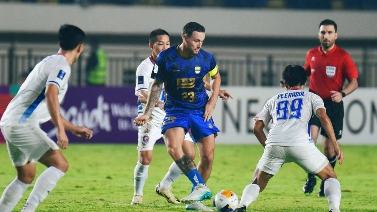 Persib Bandung Bangkit di Markas Port FC, Marc Klok Puji Kerja Keras Seluruh Pemain
