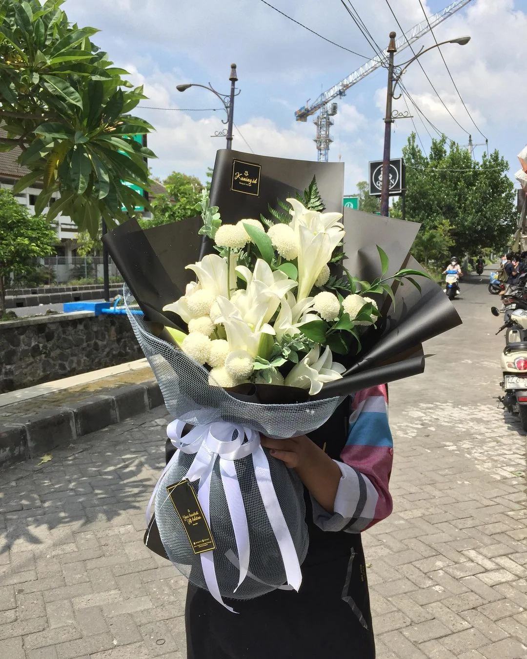 Pinto Dukung Floristería Lokal Jelang Hari Semua Orang Kudus