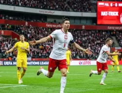 Polandia Bantai Rumania 6-0, Lewandowski Hat-trick Warnai Matchday 3 Nations League