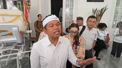 Rhenald Kasali Ingatkan Dedi Mulyadi soal Dampak Lingkungan Data Center BDx di Jatiluhur