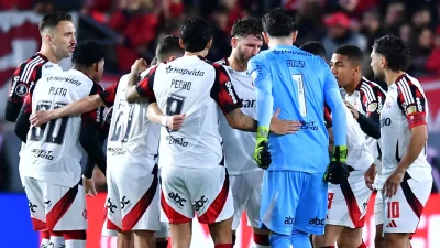 Rossi Jadi Pahlawan, Flamengo Tahan Estudiantes 0-0 di Semifinal Libertadores
