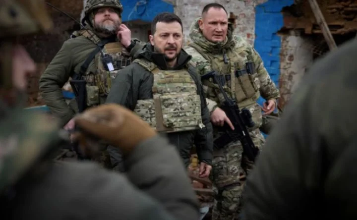 Rudal Balistik Rusia Hantam Kyiv, Zelenskyy Curhat Ukraina Tak Dapat Informasi Intelijen dari Mitra