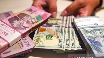Rupiah Ditutup Melemah ke Rp18.156 per Dolar AS, Pasar Cermati Konflik Iran