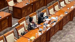 Sahroni Tegur Mahasiswa UI di Rapat RUU Perampasan Aset: Suaranya Pelan Sekali