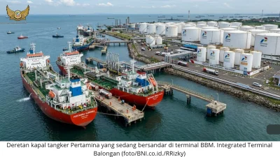 Stok BBM Nasional 16–18 Hari, Bahlil Lahadalia Minta Pertamina Tambah Kapal