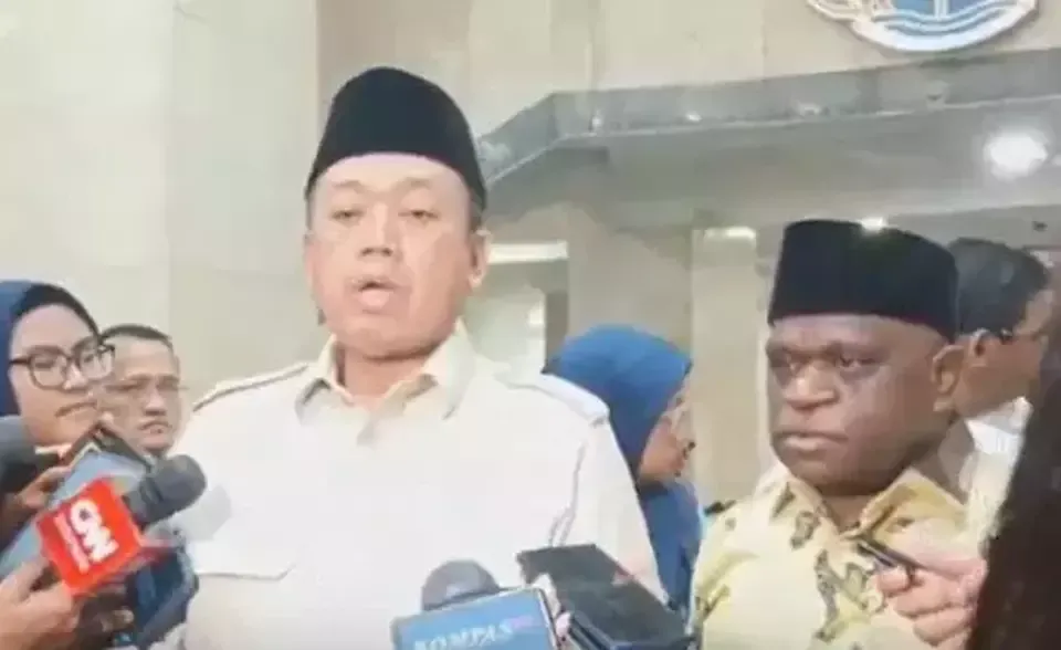 Survei Matriks: Natalius Pigai dan Nusron Wahid Dinilai Menteri Berkinerja Terburuk