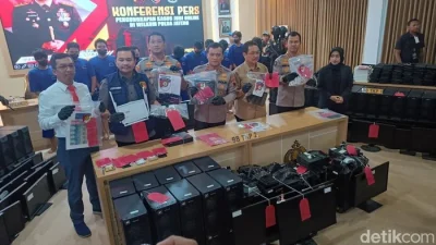 Tak Ada Ampun, Kapolda Jateng Ancam Pecat Polisi yang Membekingi Judi & Narkoba
