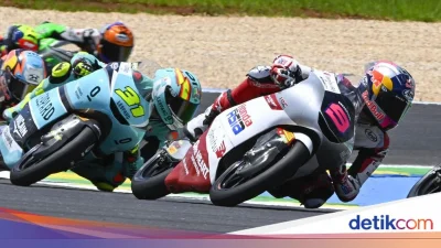 Tercepat! Veda Ega Raih Pole Position Pertama, Balapan Moto3 Australia Justru Dibatalkan