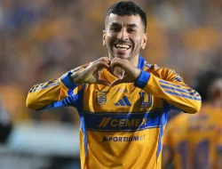 UANL vs Toluca: Brunetta Borong Dua Gol, Tigres Menang 3-2 Meski Mohamed Diutus Keluar