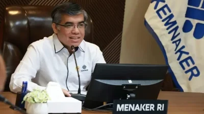 UU Pelindungan Ketenagakerjaan Disahkan, Perusahaan Dilarang Tahan Ijazah dan Wajib Jamin Sosial Pekerja