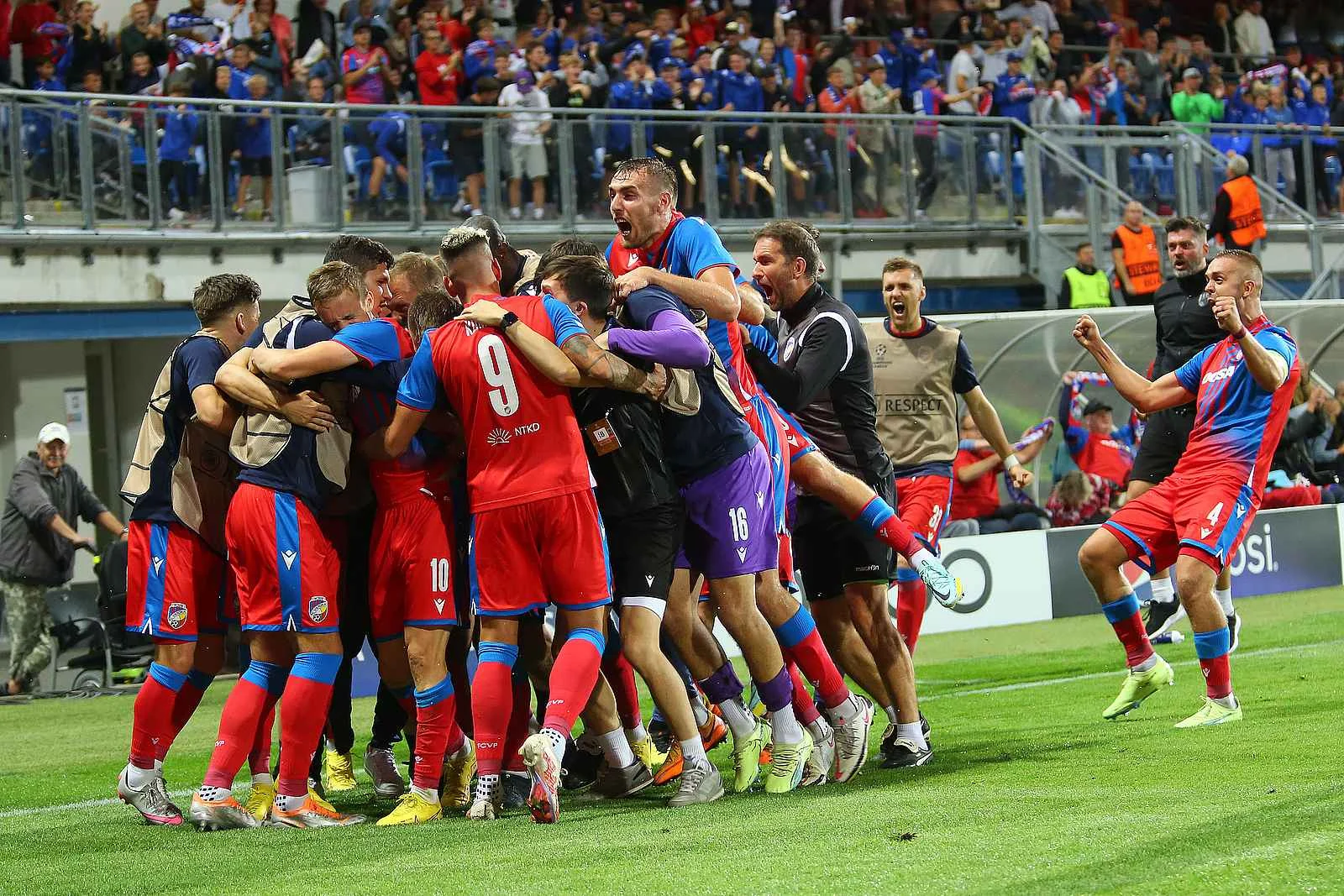 Viktoria Plzen Terpuruk: Kalah Lagi di Kandang, Kováč Sebut Performa Terburuk