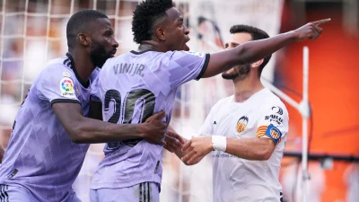 Vinicius Dikritik Legenda Valencia, Posisi di Real Madrid Terancam Diomande